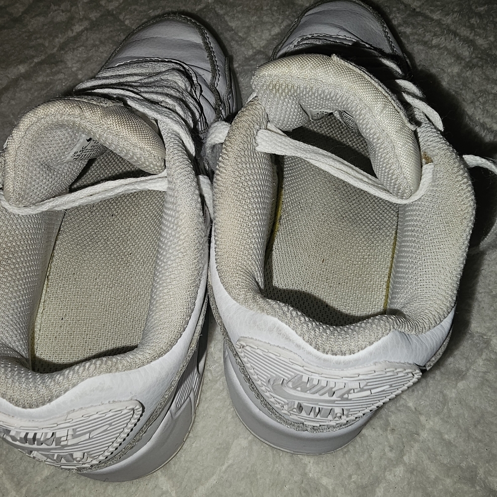 Nike Air Max 90 Kids Classic White/White Sneakers 13.5C Unisex style Kids shoes - Picture 6 of 11